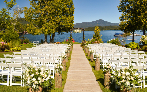 Lovejoy Travel can help with destination weddings.