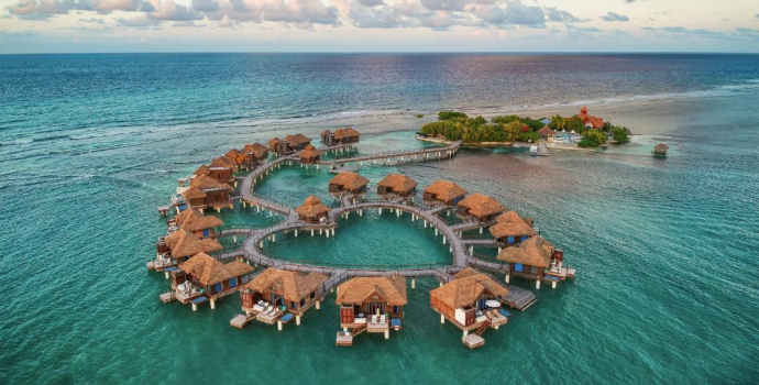 Thinking About an Adults Only Caribbean Escape? Let’s Talk Islands